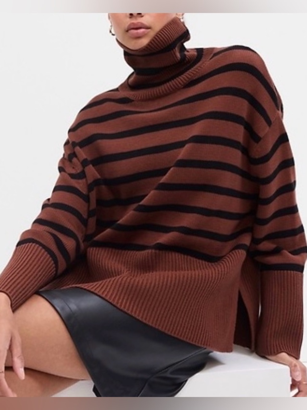 Gap 24/7 Split-Hem Stripe Turtleneck Sweater